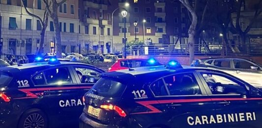 Incendio in un’abitazione di Casal Bruciato, messi in sicurezza i residenti