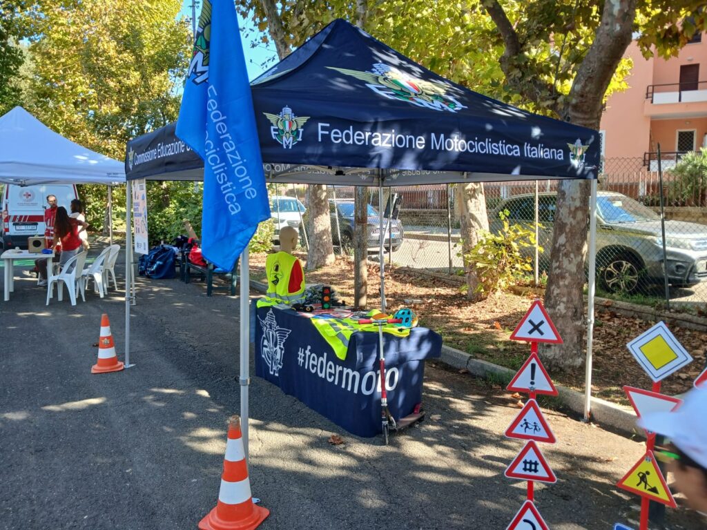 Nettuno, manifestazione della Protezione civile al parco: i bimbi a confronto con chi interviene durante le emergenze 6