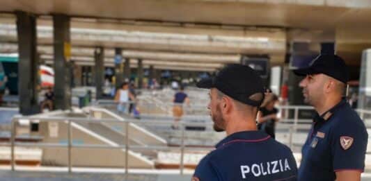 Roma Termini, arrestate tre giovani bosniache per furto ai danni di un turista