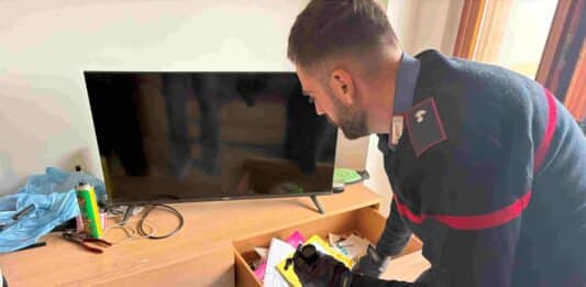 Ostia e Acilia, nuovo blitz dei Carabinieri: 6 persone arrestate, 8 denunciate e 17 segnalate per possesso di droga