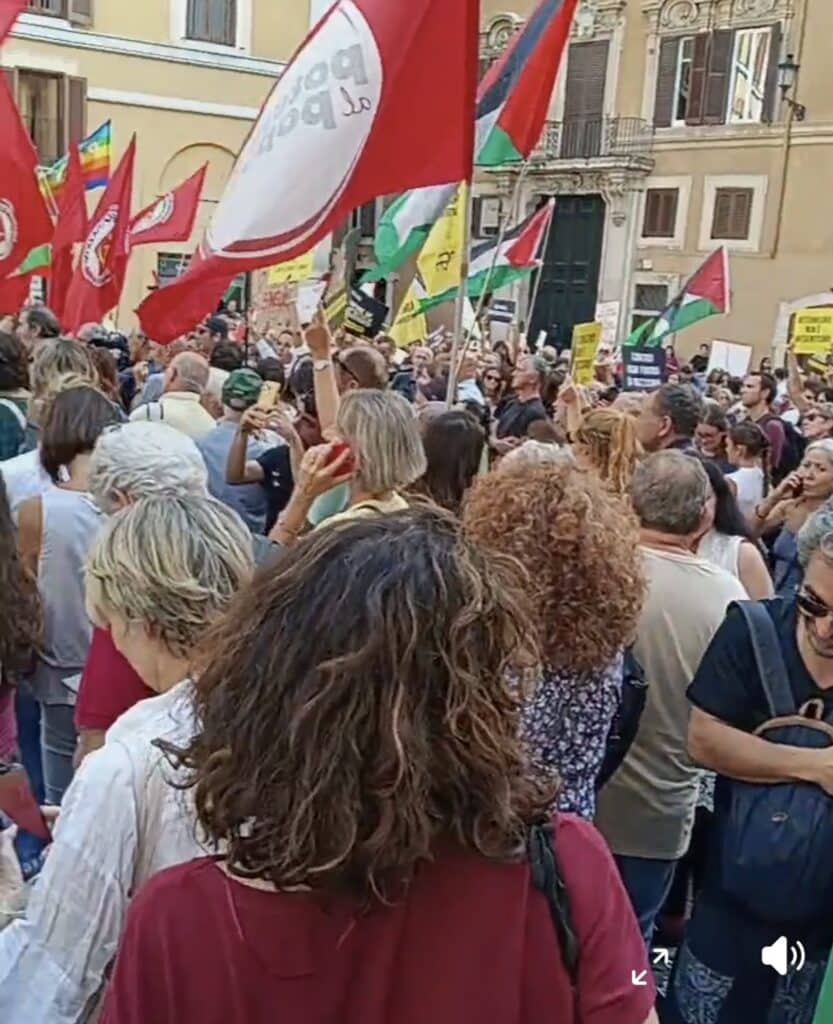Ddl Antisemitismo, in centinaia a Montecitorio contro "norma-bavaglio" 1 Ddl Antisemitismo, in centinaia a Montecitorio contro "norma-bavaglio" 1